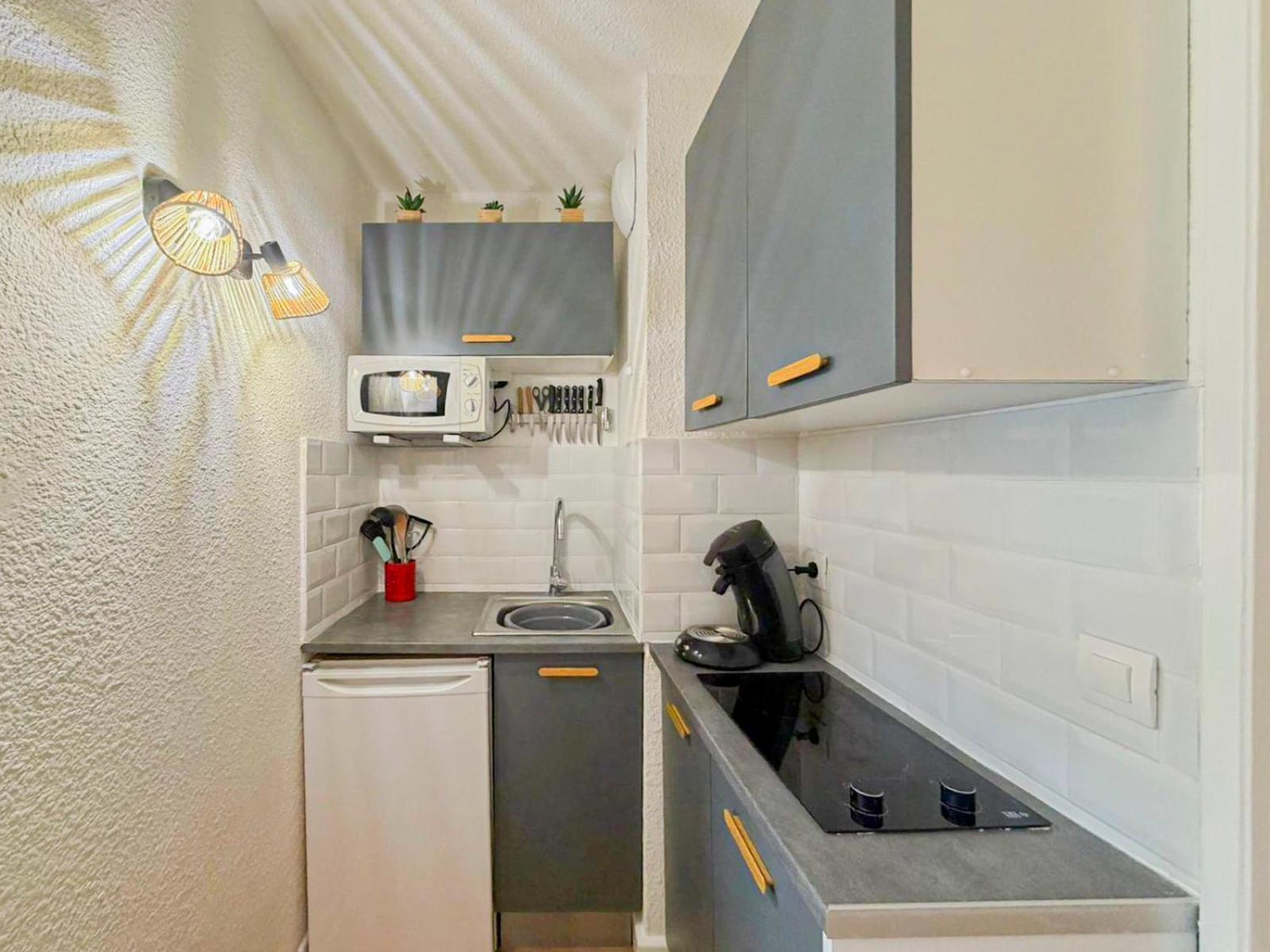 Proche - 2 Pers, Ac Apartment *