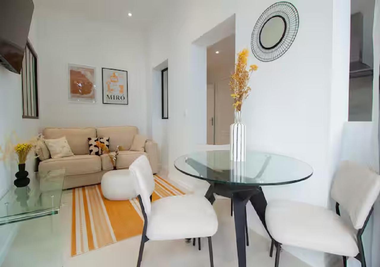 Terrasse En Bord De Promenade Des Apartment Nice