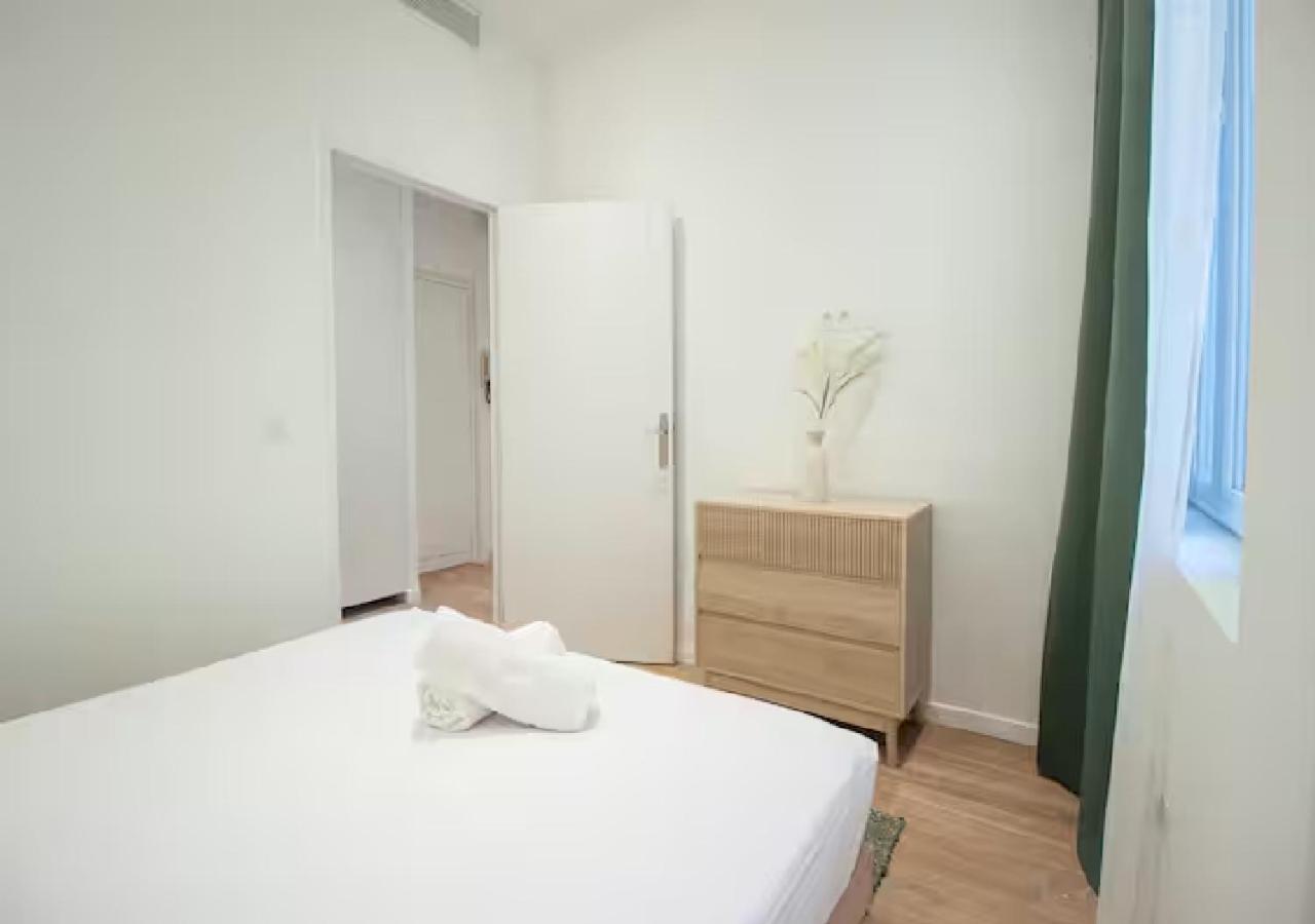 Nid Douillet Au Coeur De Avec Terrasse Et Clim Apartment