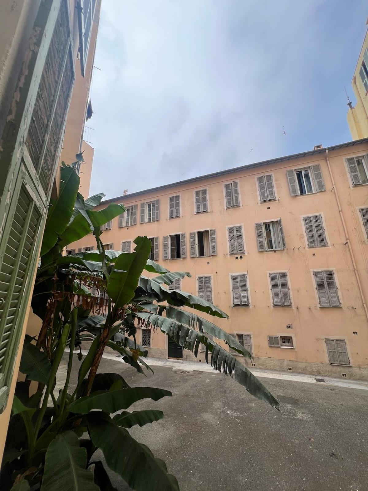 Apartment Perfectly Located 1 Bed - Port Of