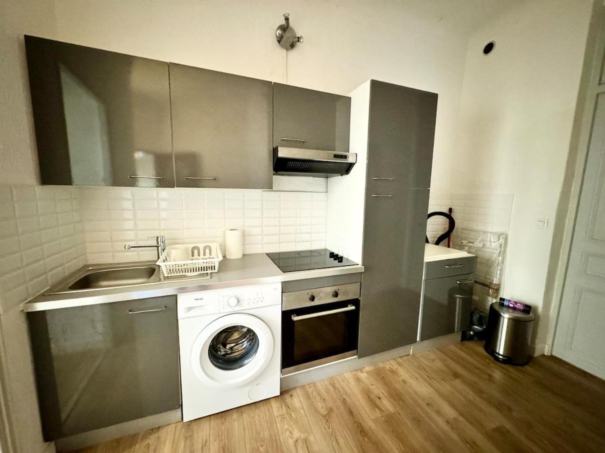 Charming Port Of Flat 1 *