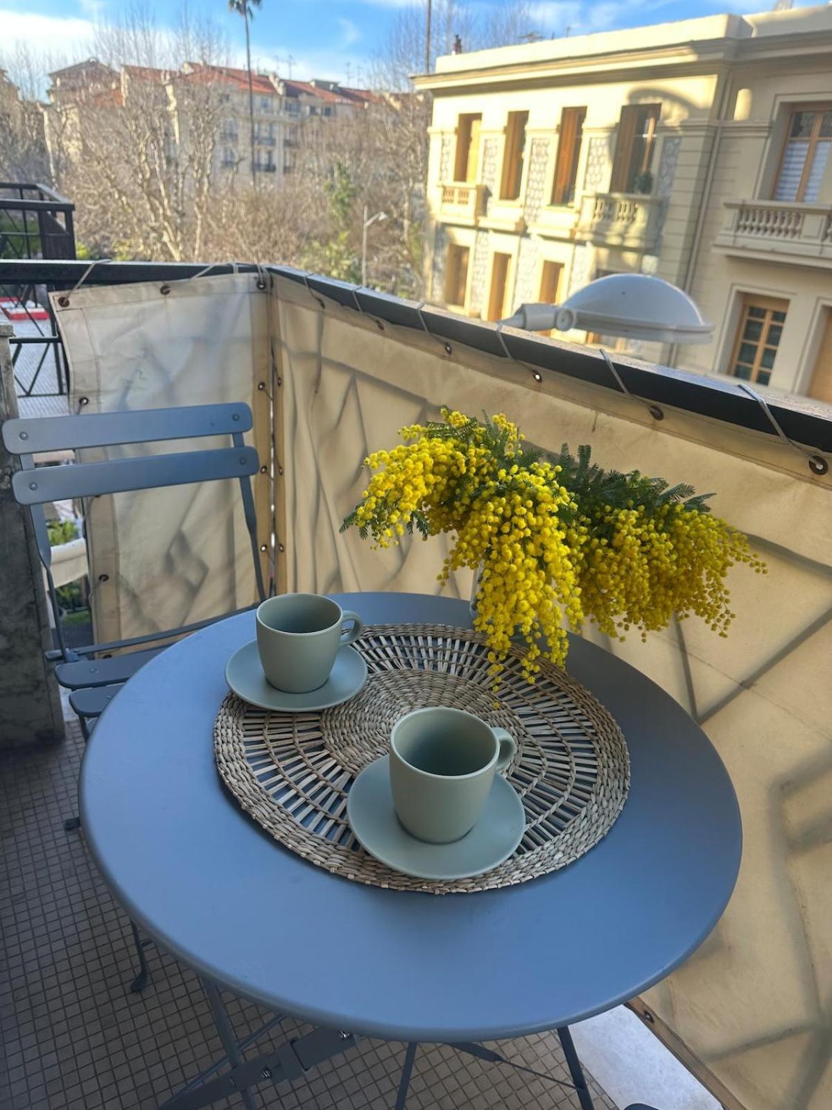 Appartement Quiet Modern In The Very Heart Of *