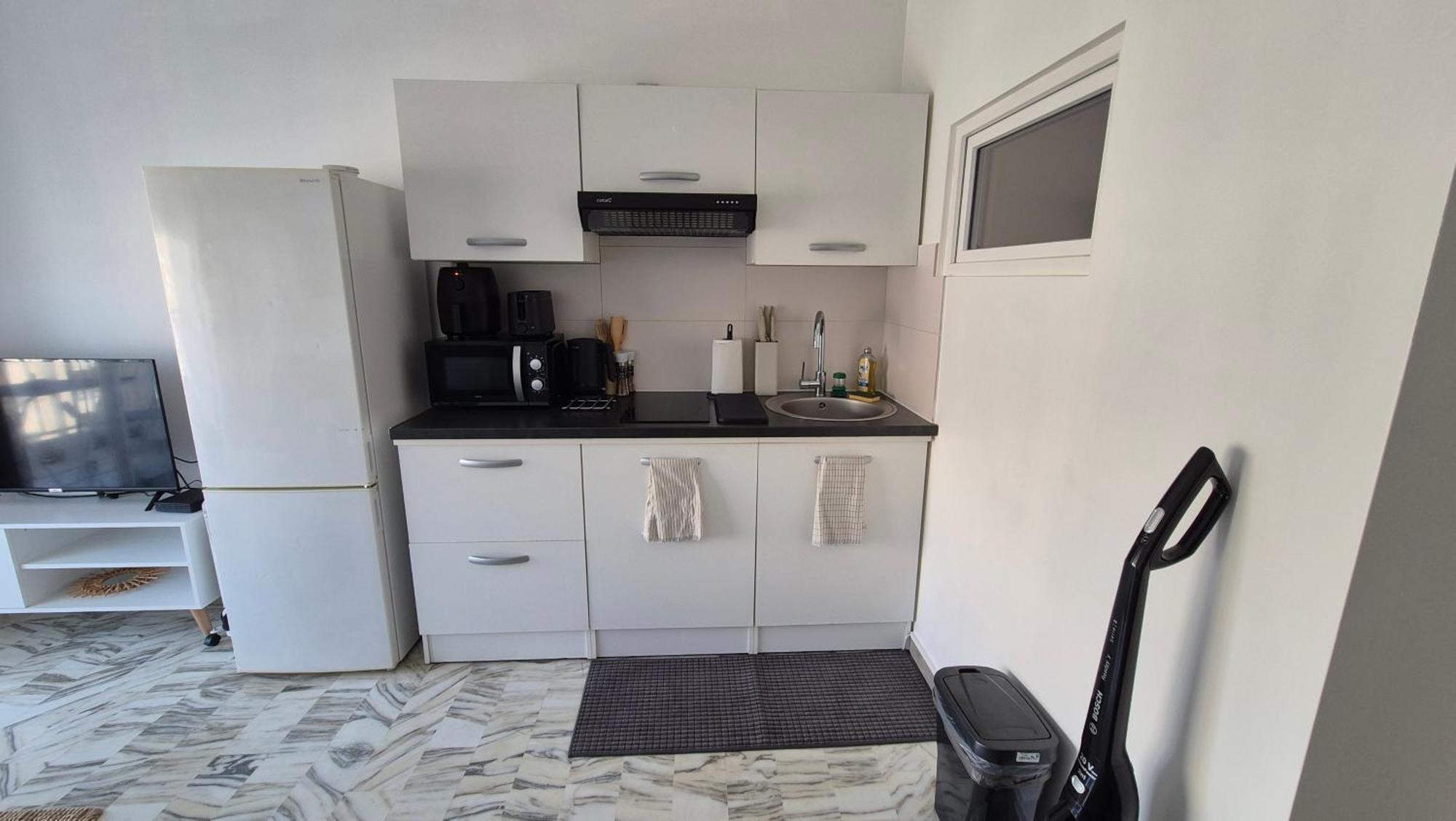 Apartment Cosy 1 Bedroom, Balcony, Promenade Des *