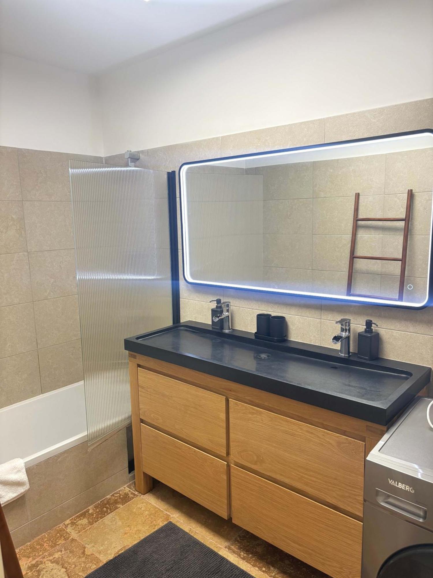 Le Ciel De Fabron Piscine Et Tennis * Nice