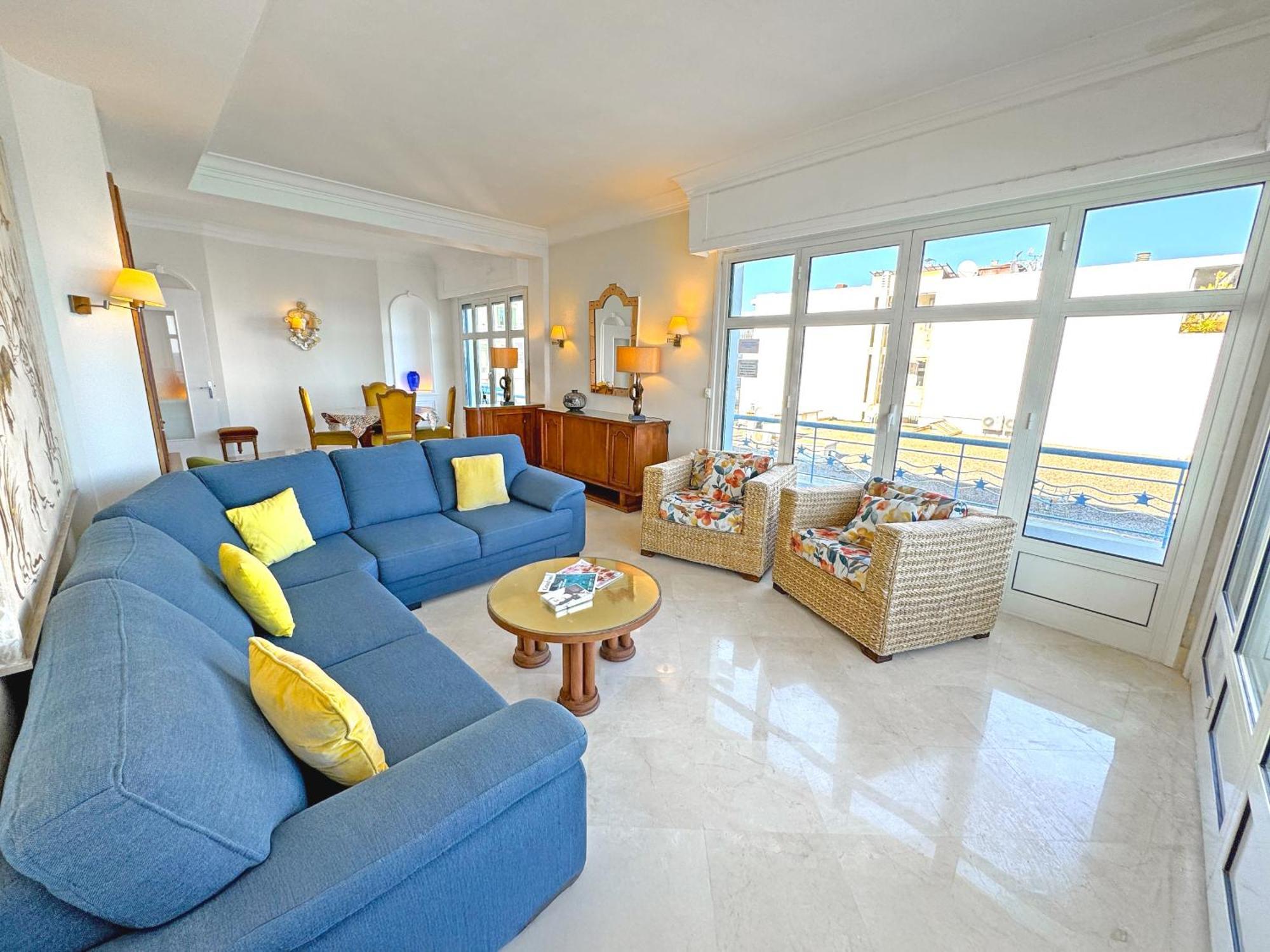 Panoramic Sea Front Cote D Azur Apartment