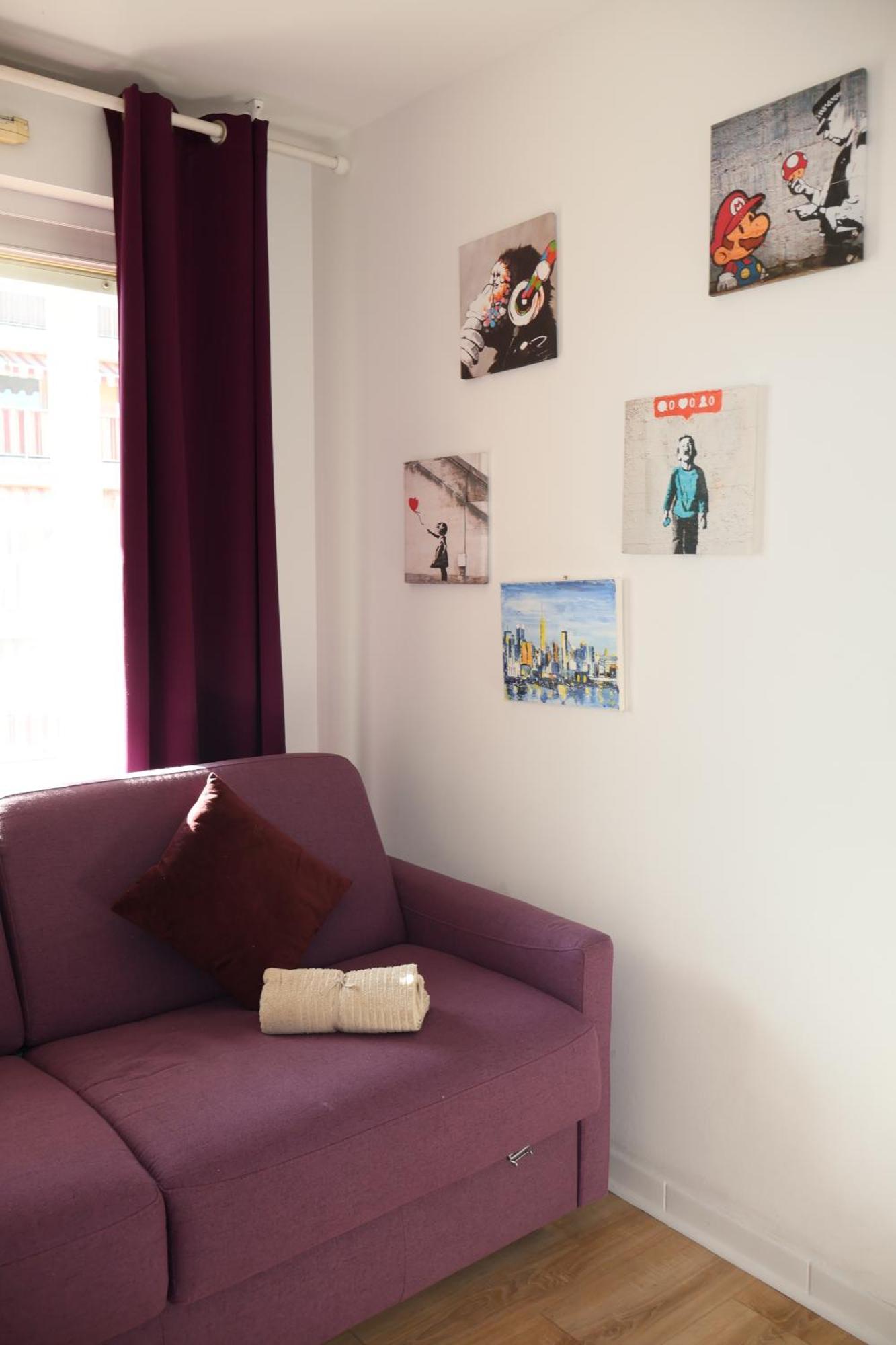 T2 Cozy & Air-conditioned, Close To Amenities