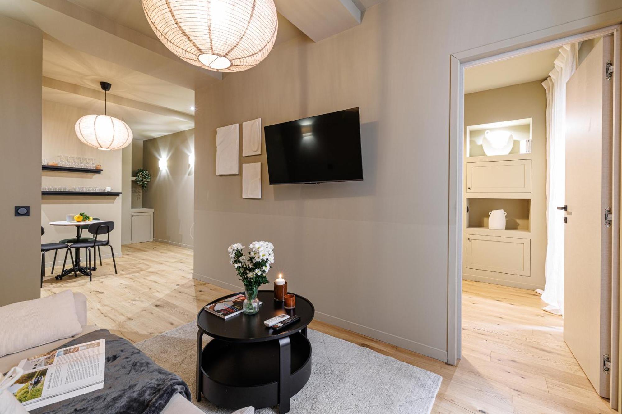 Wonderful Close To Garibaldi - Aircon Nice