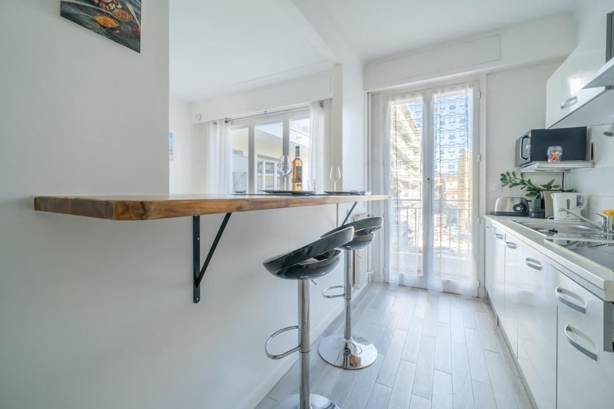 Port De - With Balcony * Nice