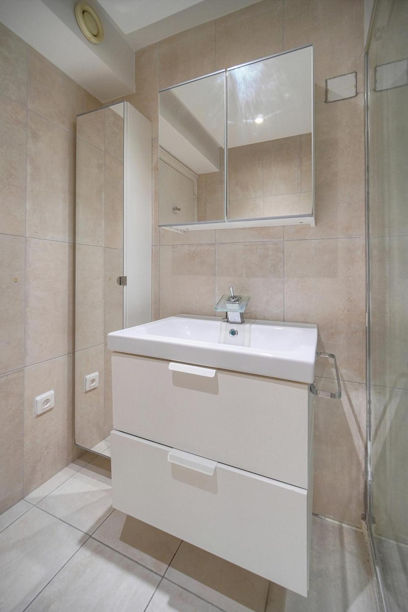 Apartment Frgk Massenet 'blue Riviera' Modern Comfort 1 Min From Promenade Des