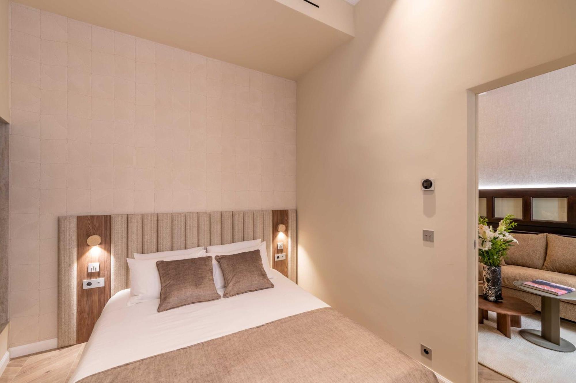 2bdr 6p A C - Heart Of - Nice