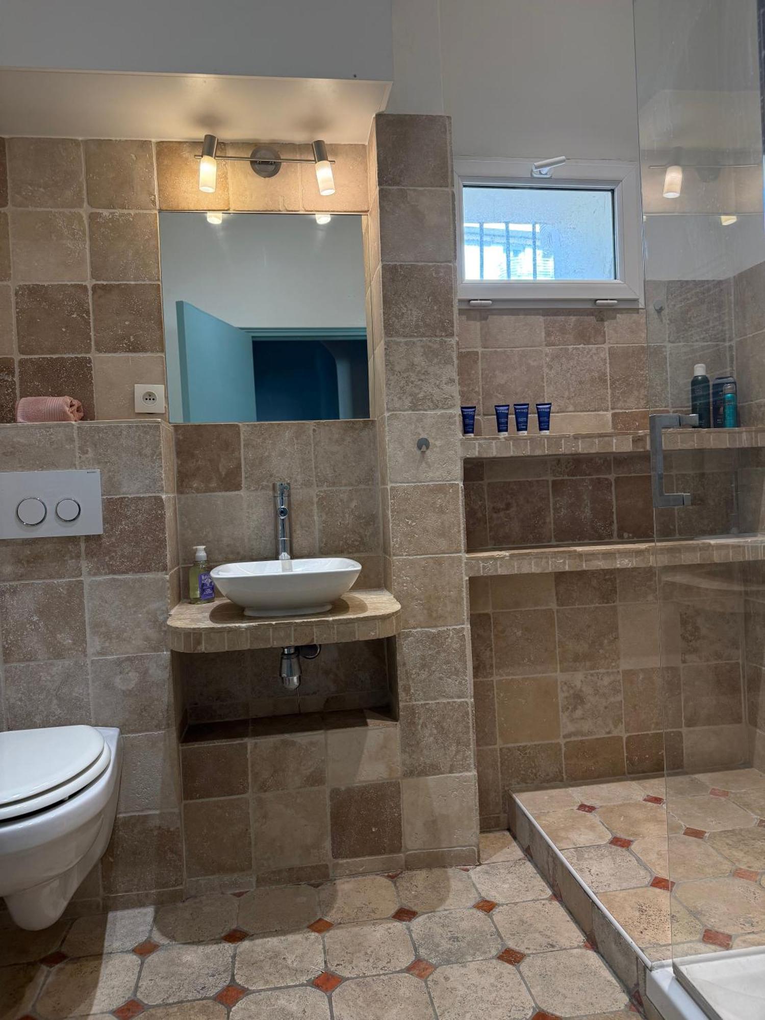 La Rotonde Art,elegance & Romantisme Au Coeur De Nice, A 2 Pas Du Negresco Nice