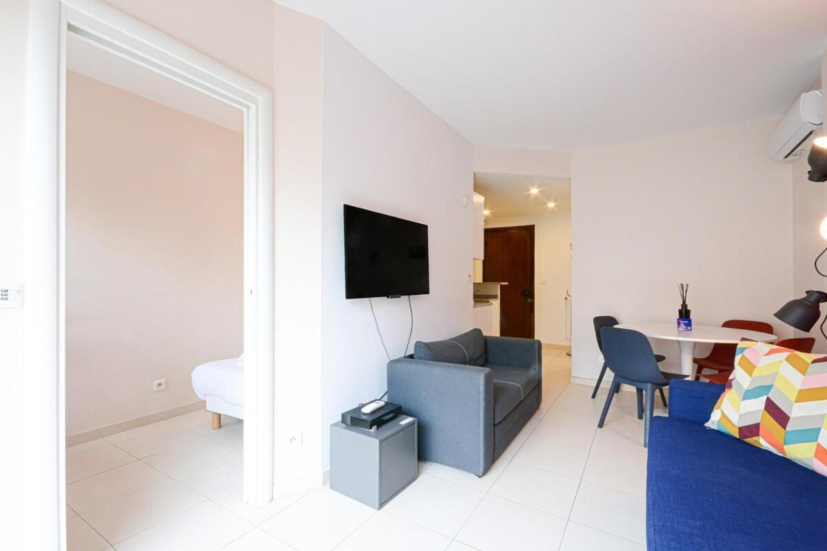 Cosy En Hyper-centre De - Balcon *