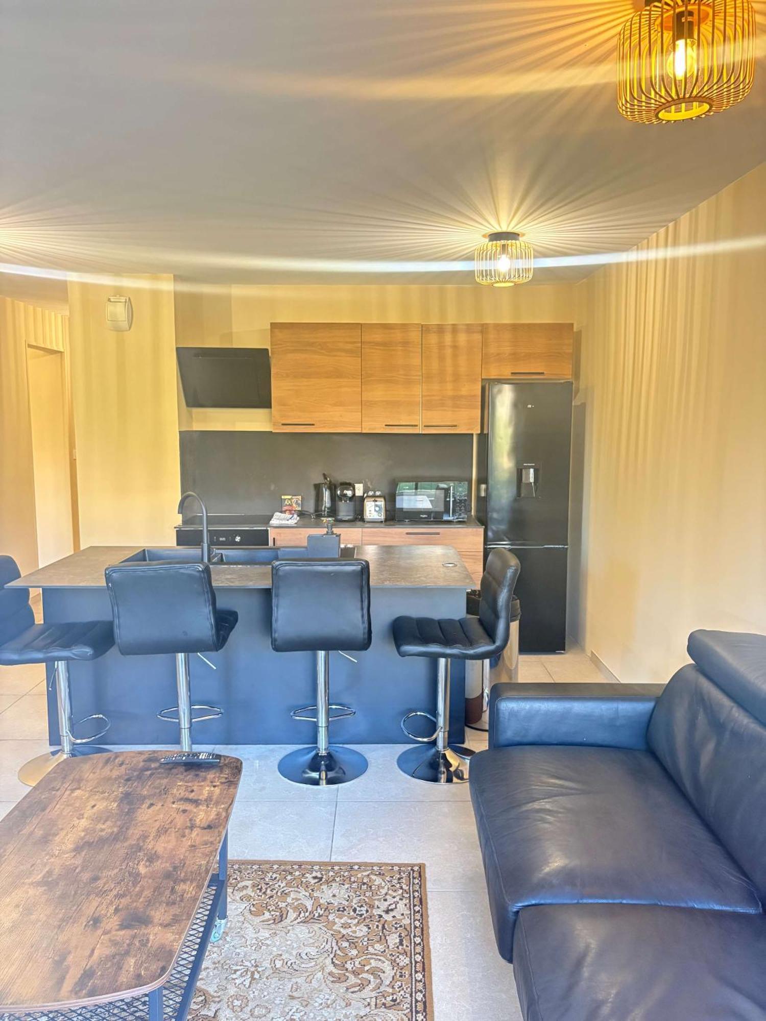 Le Ciel De Fabron Piscine Et Tennis Nice