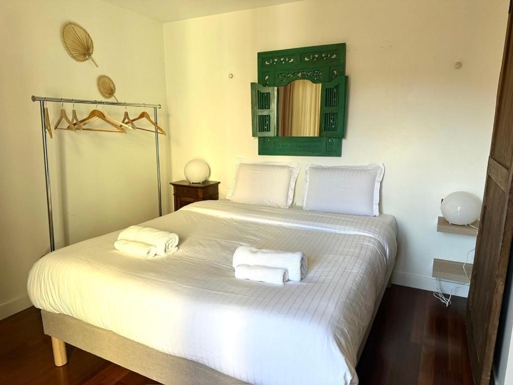 L'ame De - Terrasse Doree Sur Place Massena Apartment *