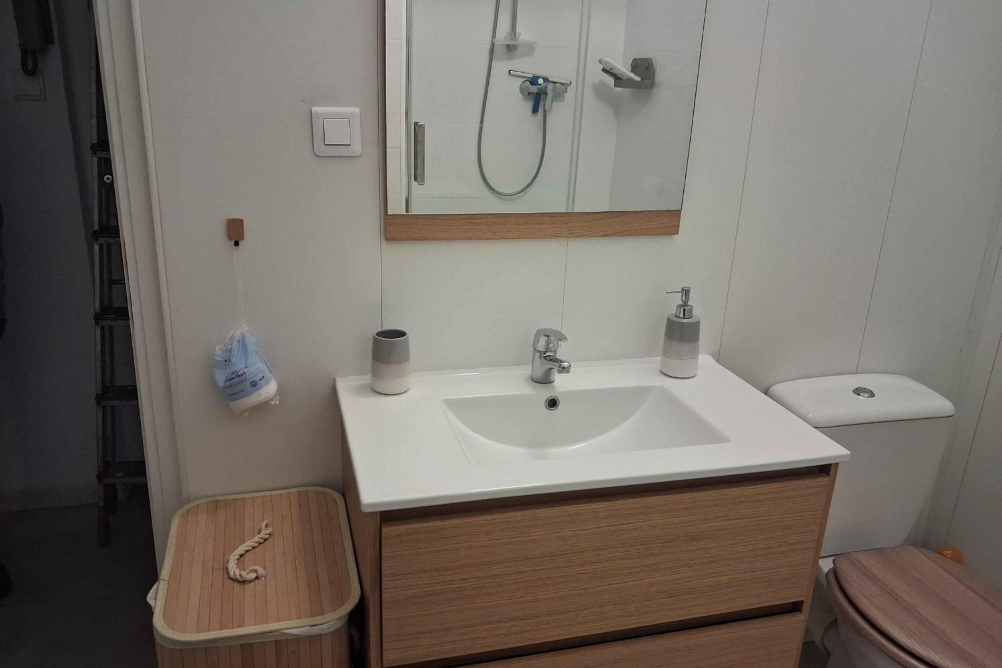 Charming Bright In * Nice