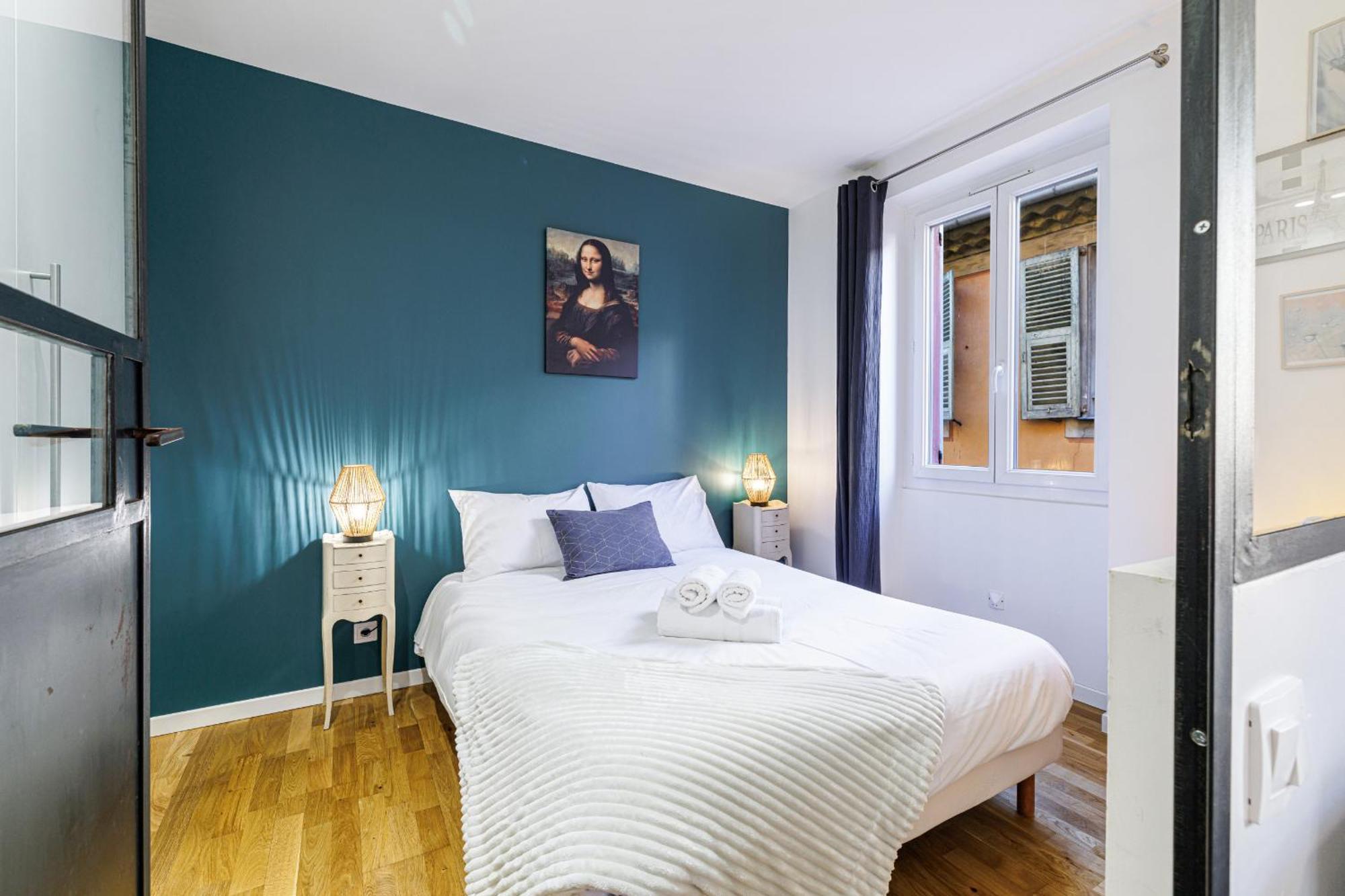 1 Gallo Lot 3 - Joli Au Coeur Du Vieux-nice - Ac *