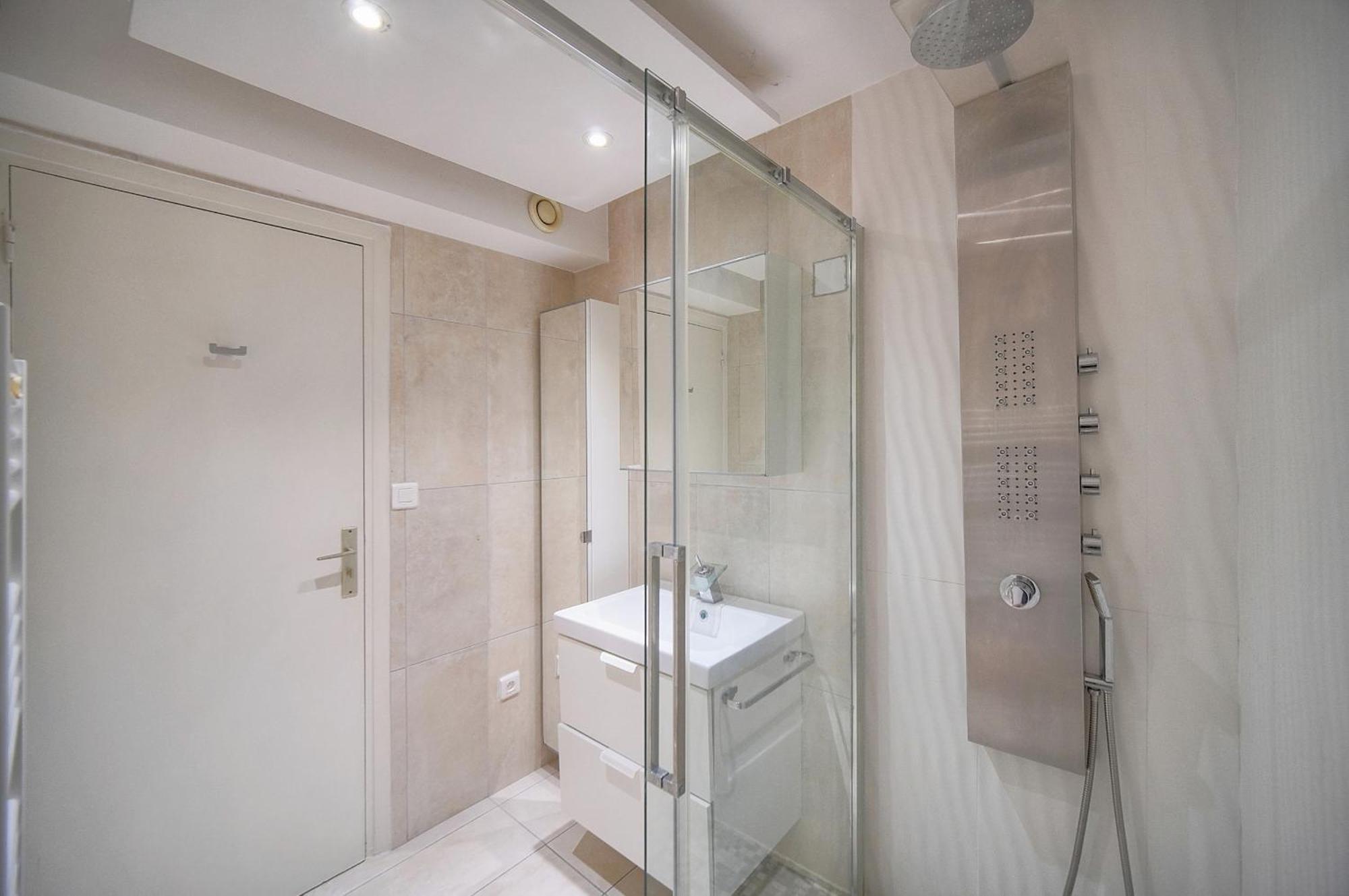 Apartment Frgk Massenet 'blue Riviera' Modern Comfort 1 Min From Promenade Des Nice