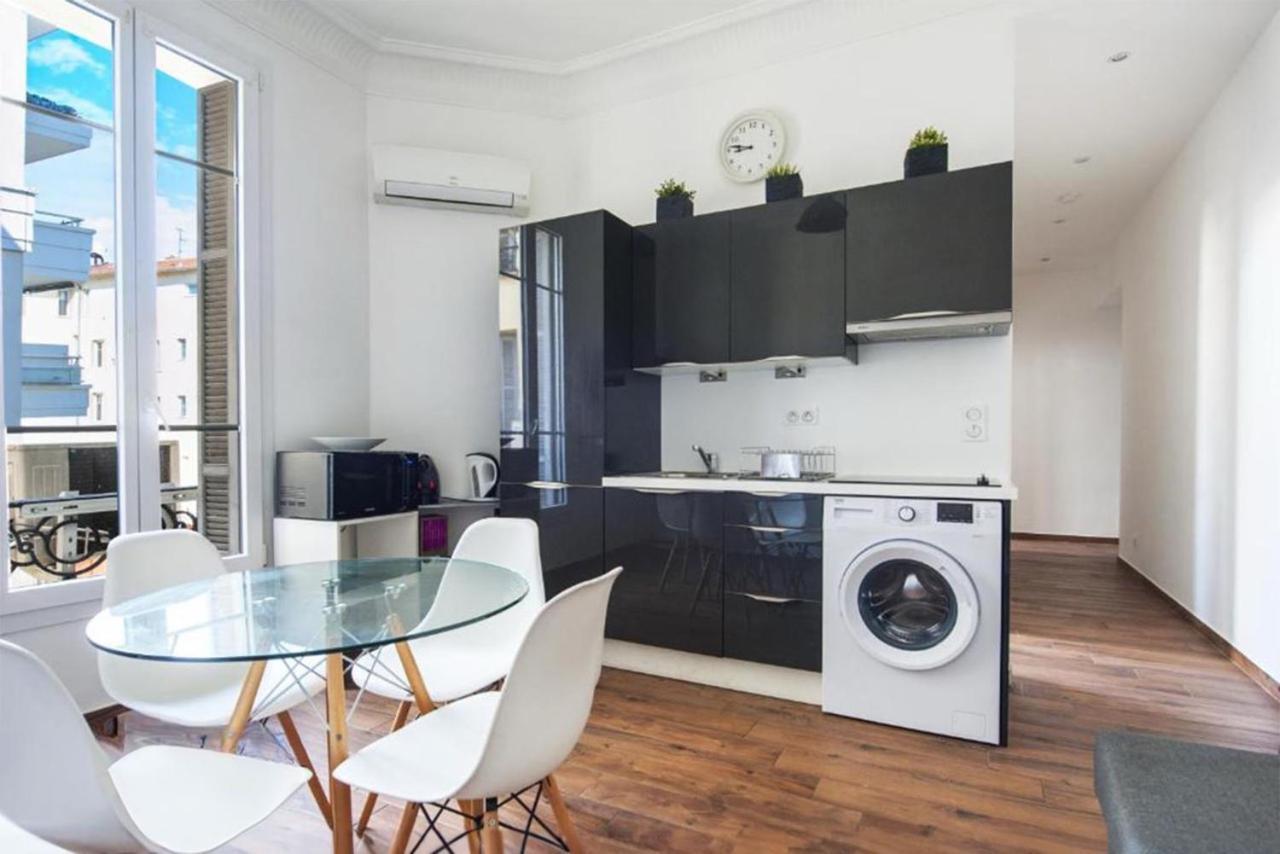 Modern & Apartment *