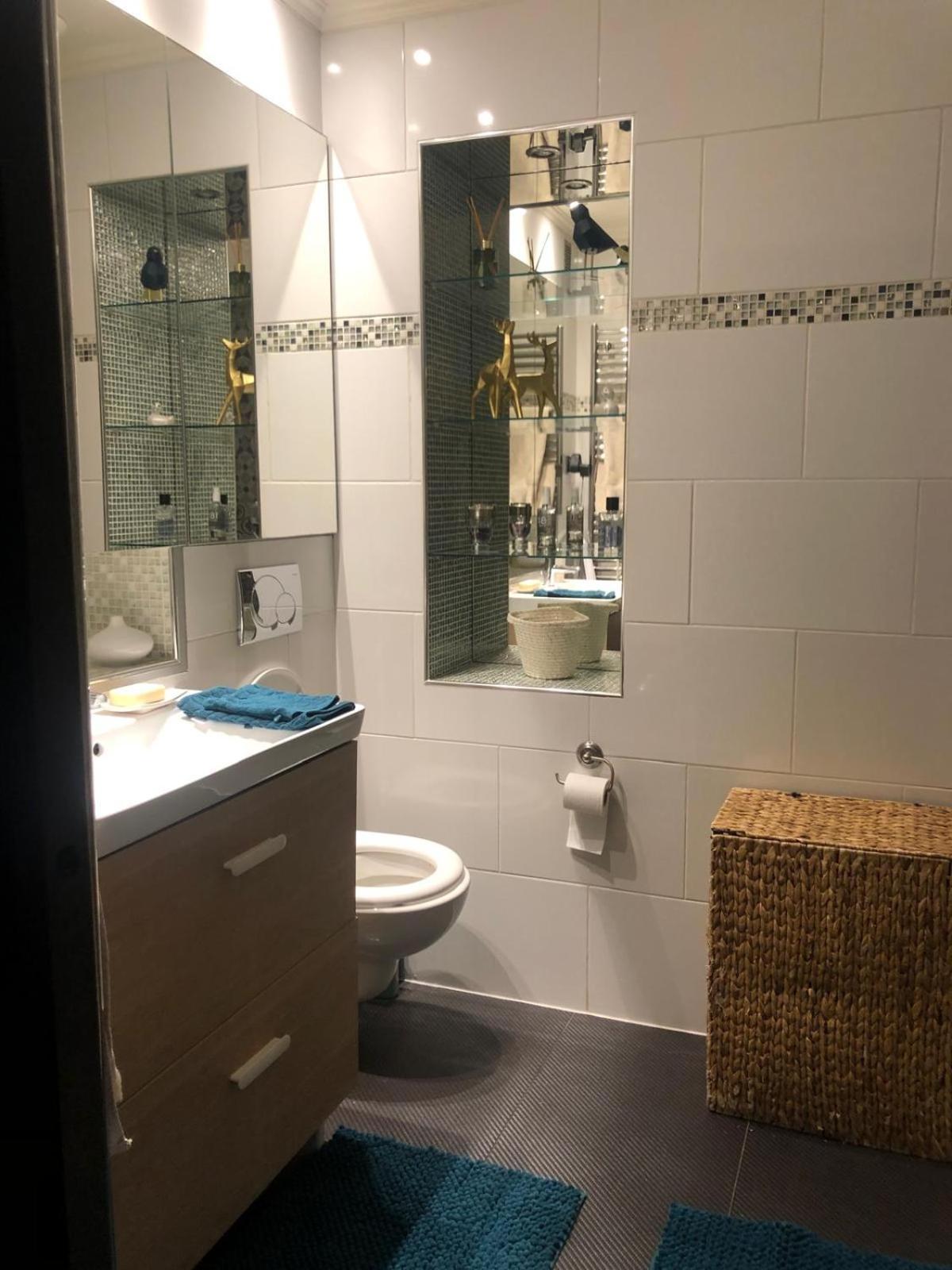 Port Of Terrace Apartment *