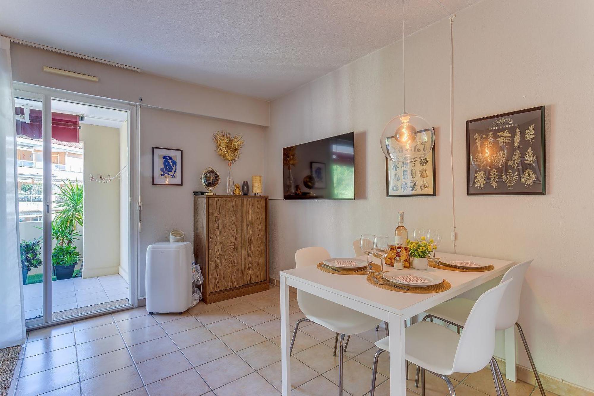 Imperia Ap4490 By Riviera Homes Nice