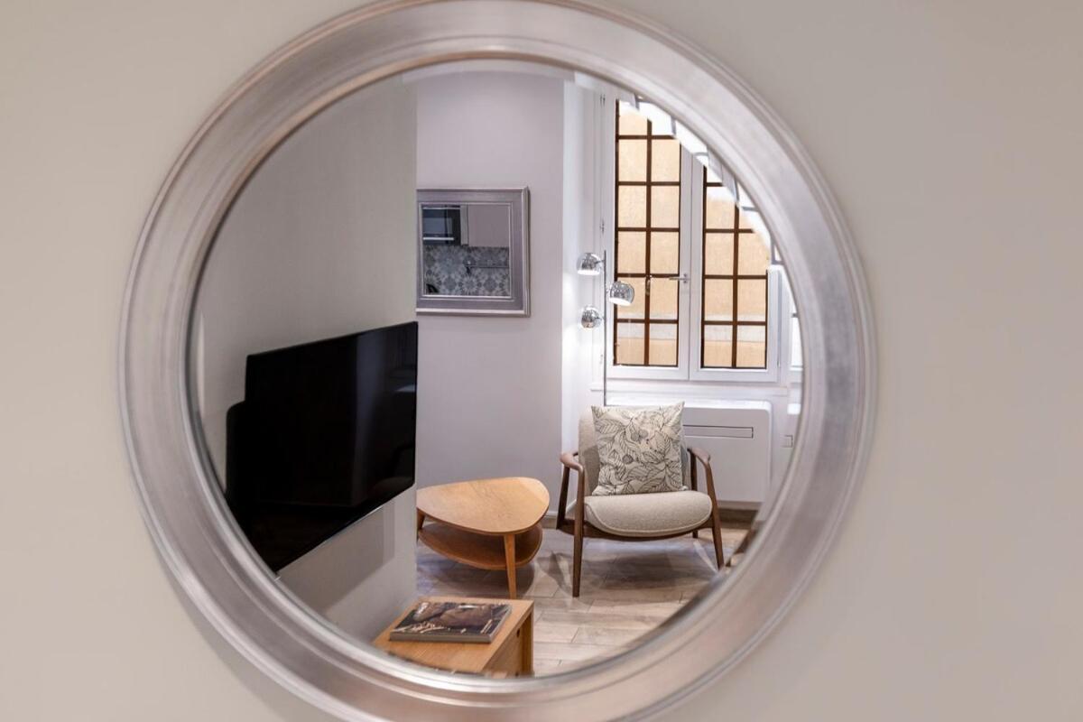 Authentic Old Town, Separate Bedroom, Ac *