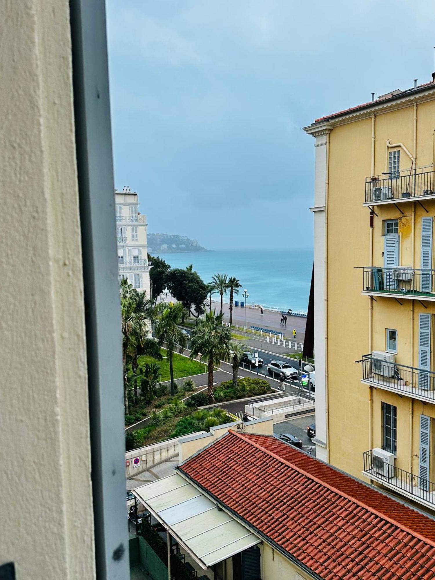 Apartment Vieux Bord De