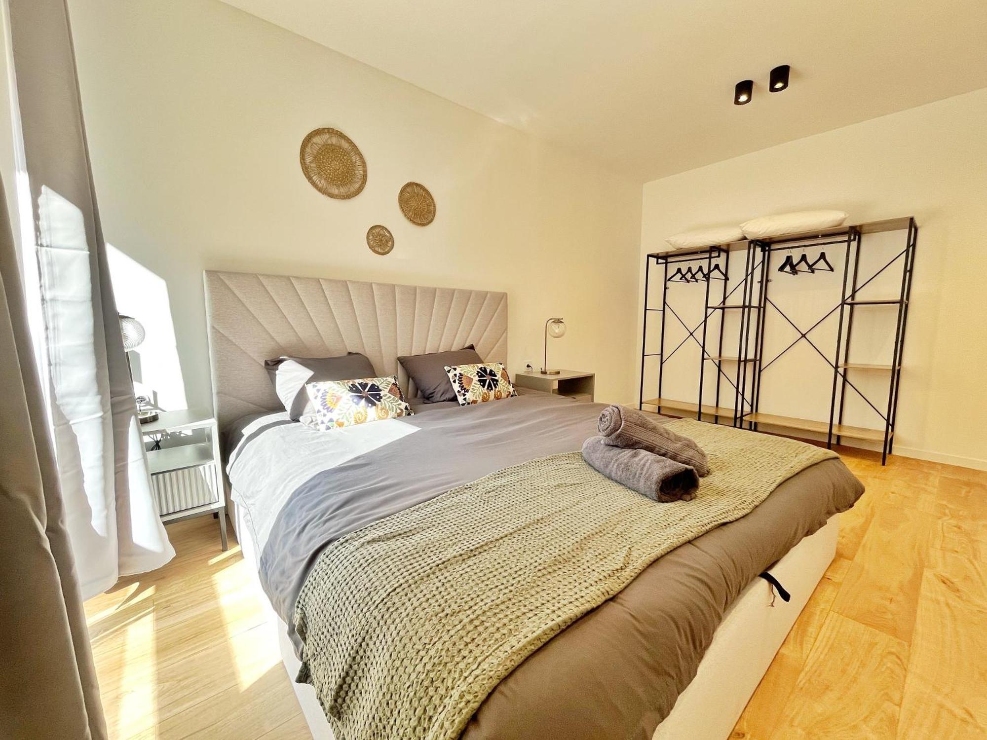 Apartment Ref 127 - 3 Pieces 2 Port