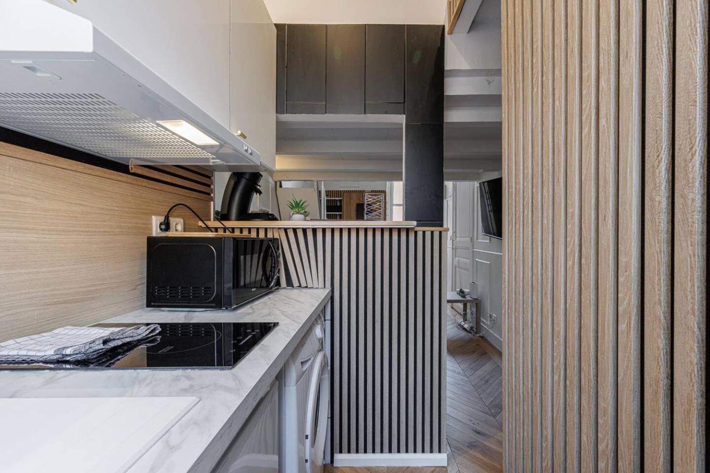 Cosy Mezzanine 2-4p Carre D'or Apartment *