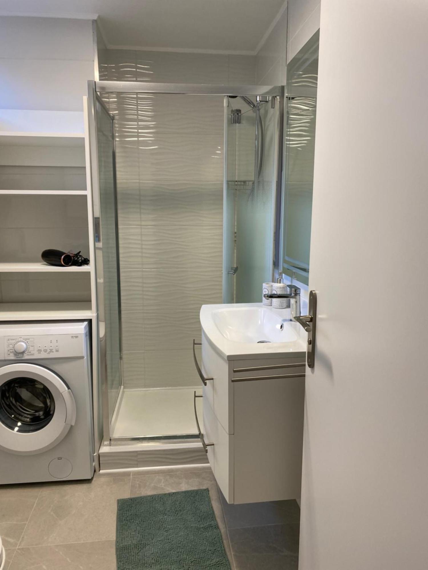 Cosy Promenade Des Parking Apartment