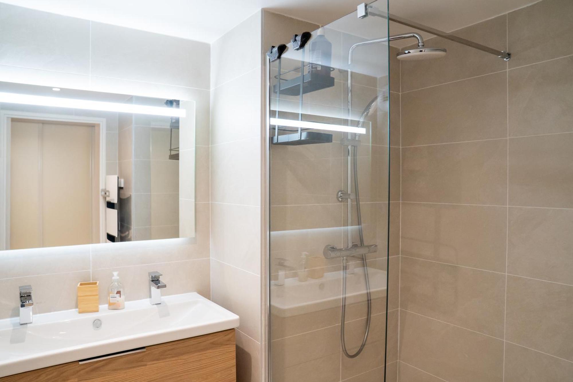 Superbe T2 Neuf Avec Terrasse Hyper Centre