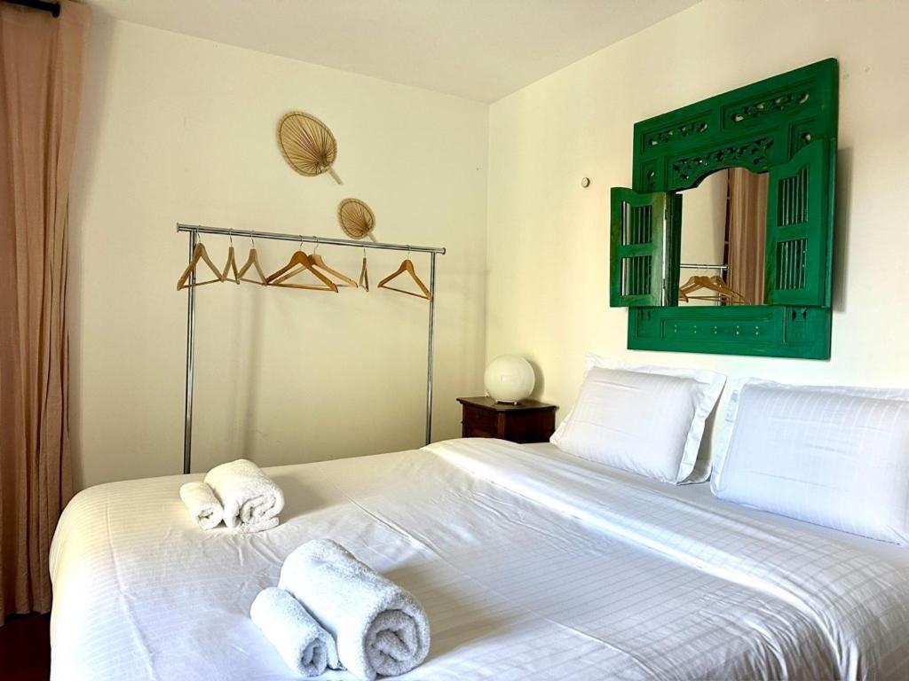 L'ame De - Terrasse Doree Sur Place Massena