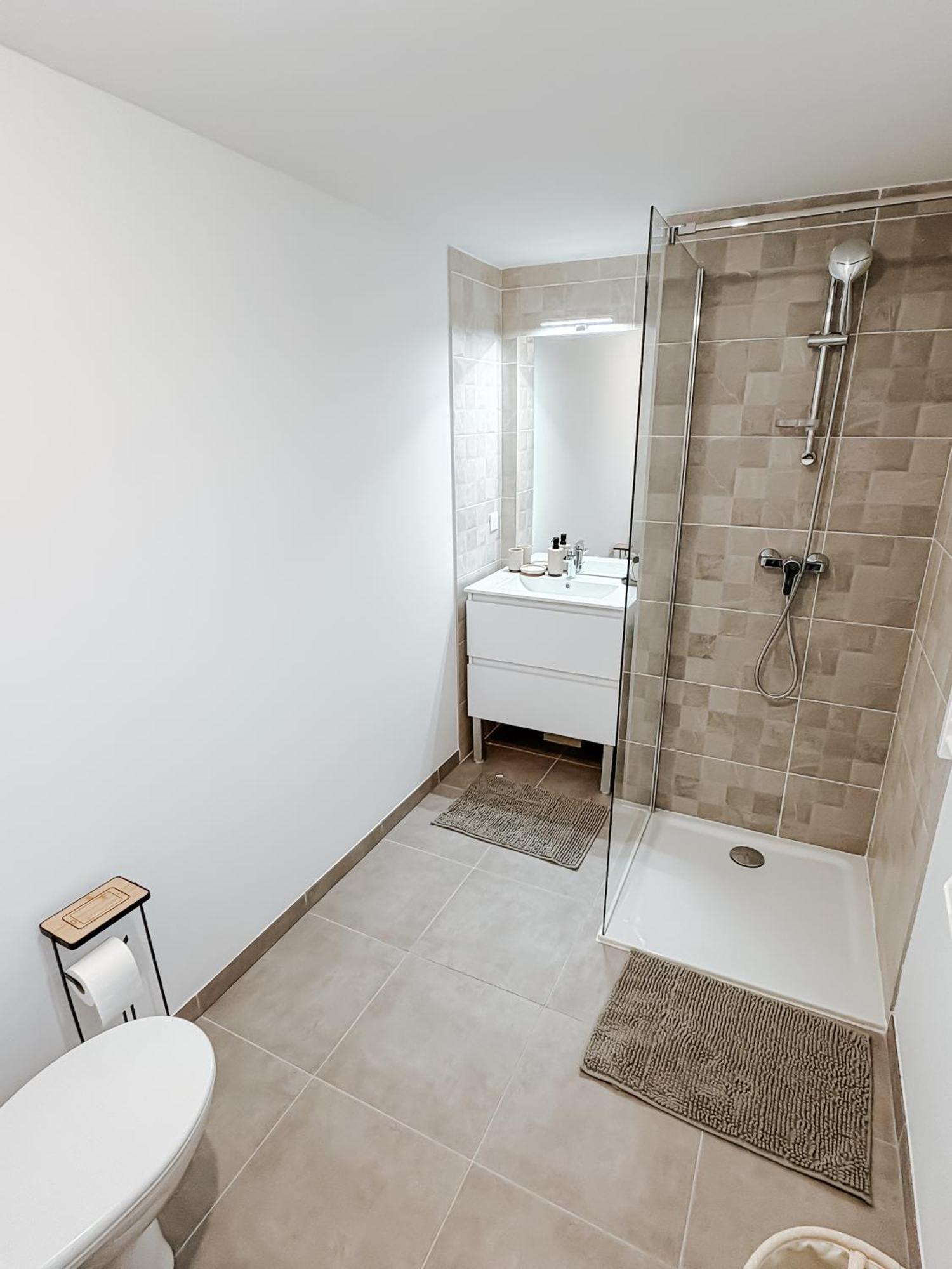 Apartment Aya - Renovated Air-conditioned Duplex With Garden