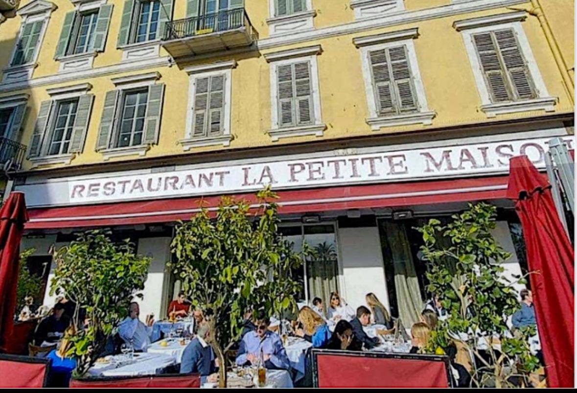 Vieux Bord De Apartment