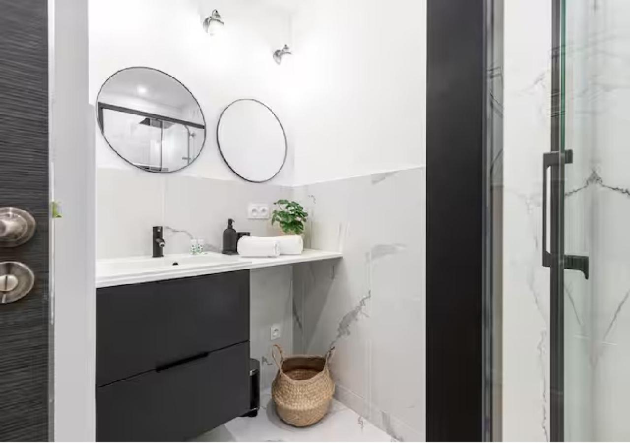 Apartment Carre Dor Design Confort And Centralite