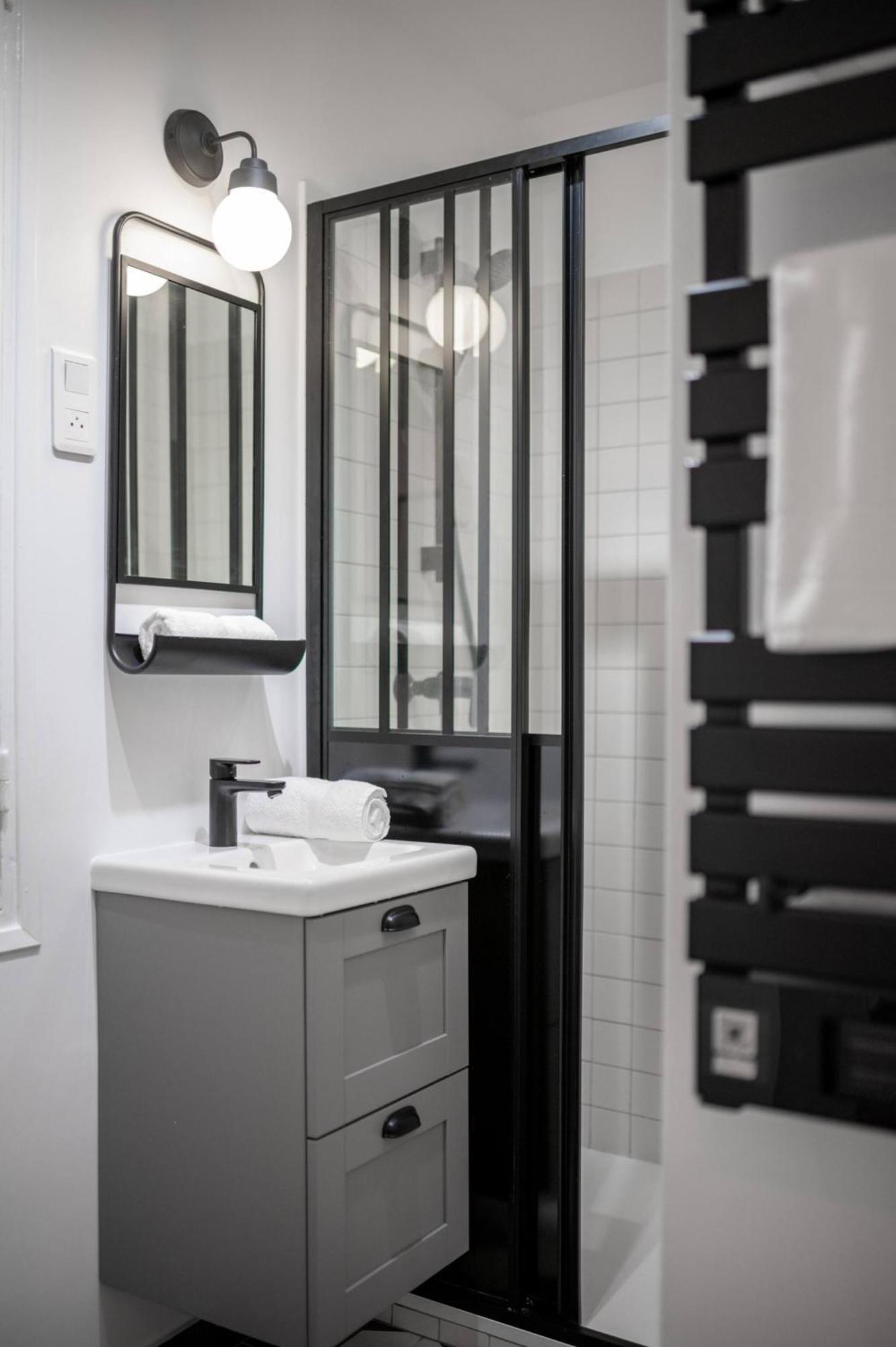 Magnifique - 2 - Coeur De Avec Balcon * Nice