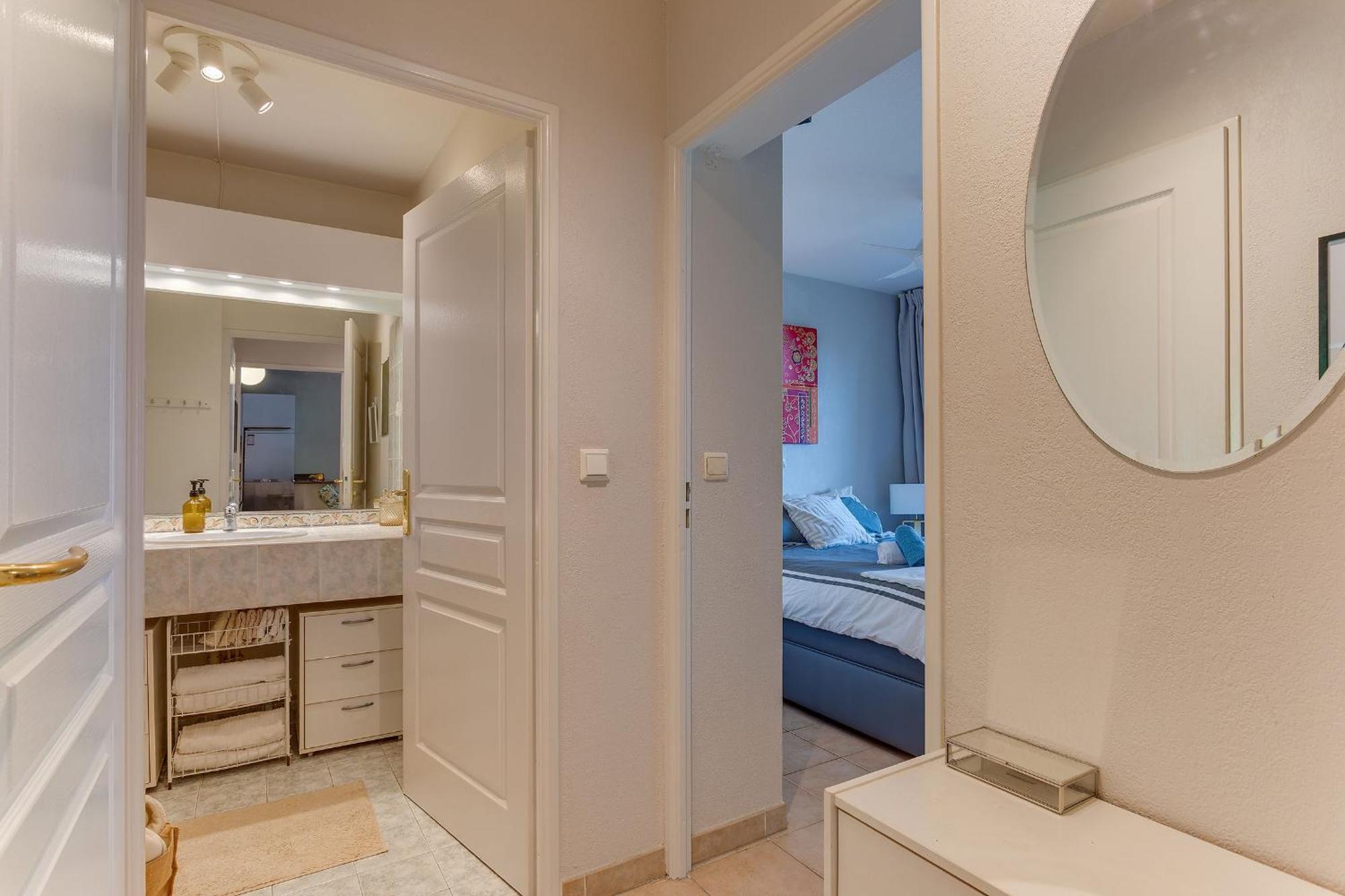 Imperia Ap4490 By Riviera Homes Apartment *