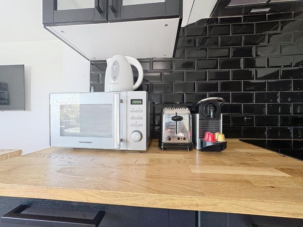 Comfort And Relaxation And Swimming Pool Apartment *