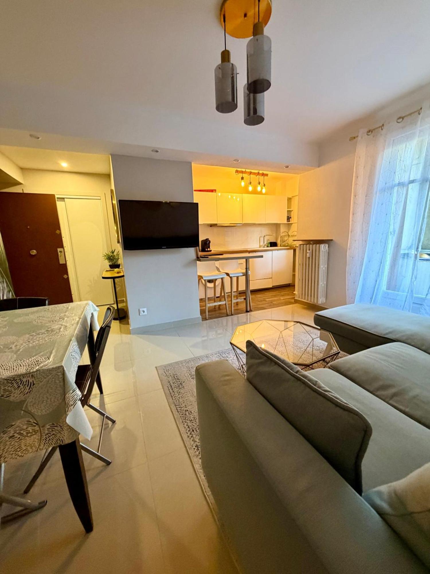 Appartement Azur One - Centre De