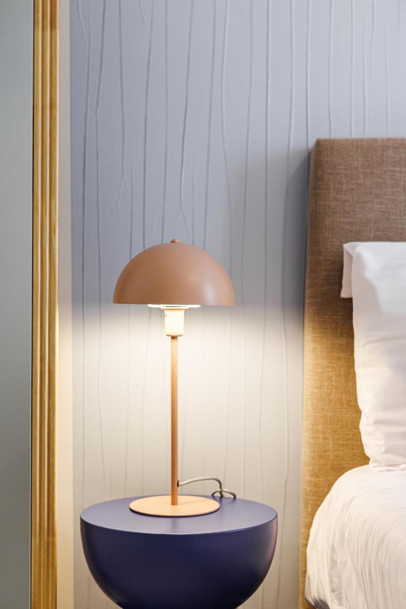 Ambiance Douce Et Elegante A Liberation Apartment