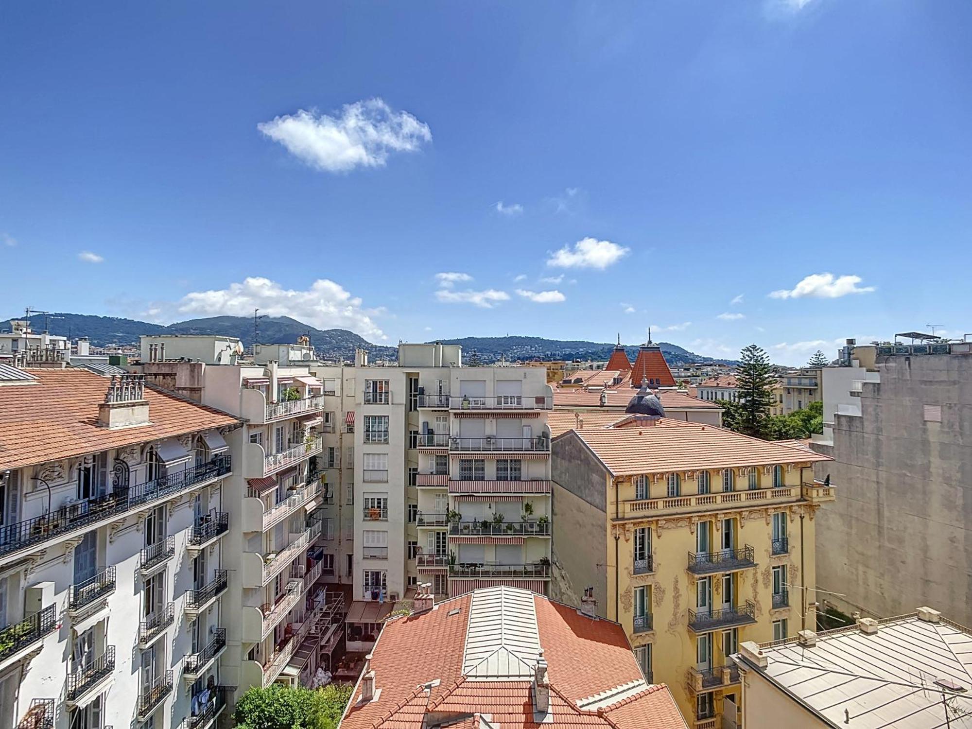 Penthouse D'exception Avec Terrasse Panoramique Nice