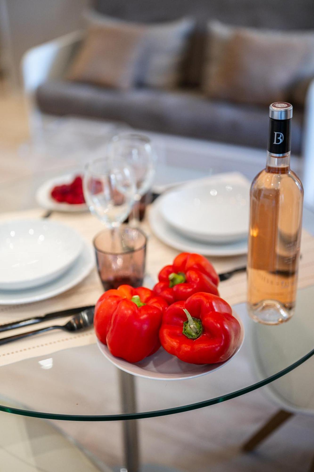 Belazur - L'art De Vivre Au Coeur De *