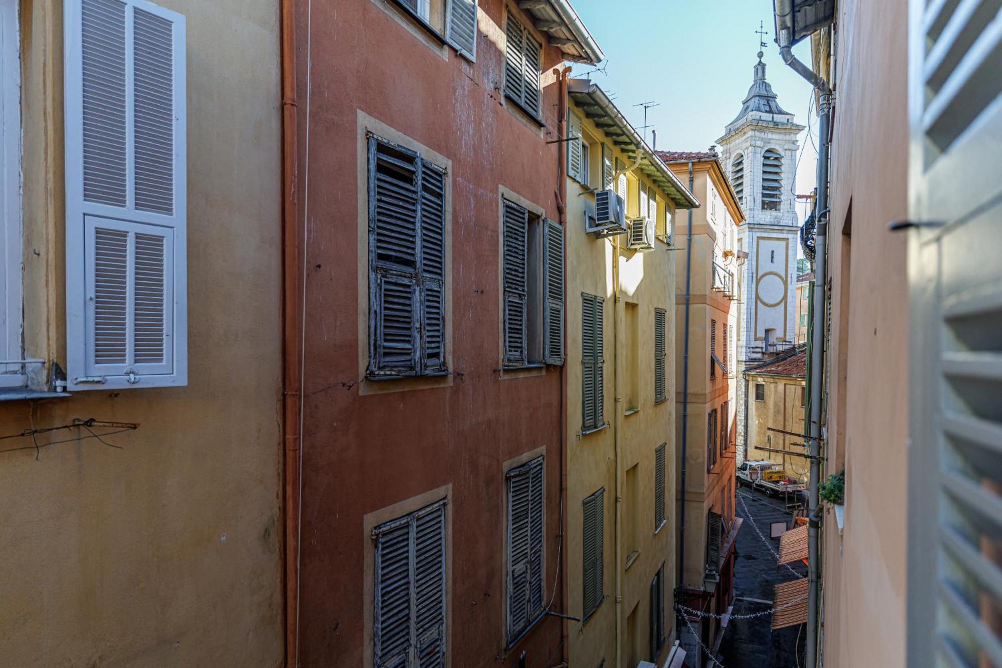 1 Gallo Lot 3 - Joli Au Coeur Du Vieux-nice - Ac