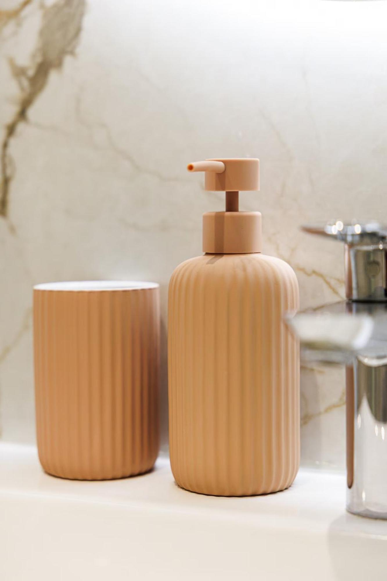 Ambiance Douce Et élégante à Libération Appartement *