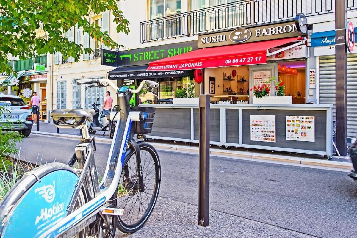 Espace Anahit 2 Piece Meuble Avec Balcon, Proche Tram Magnan Et Plages Bail Mobilite Apartment Nice