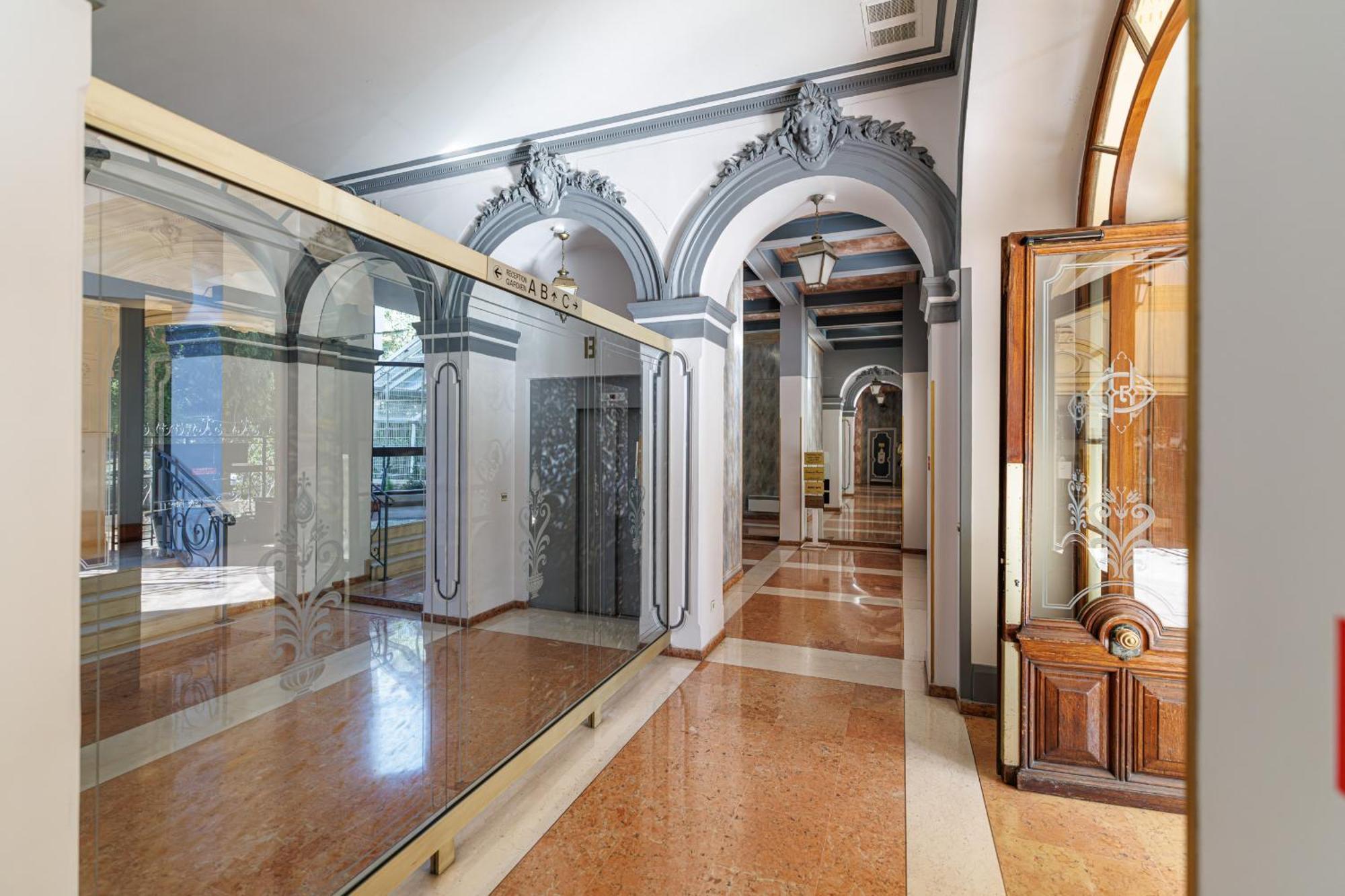 Apartment Ultra 2 Bdr - Ac & Balcony