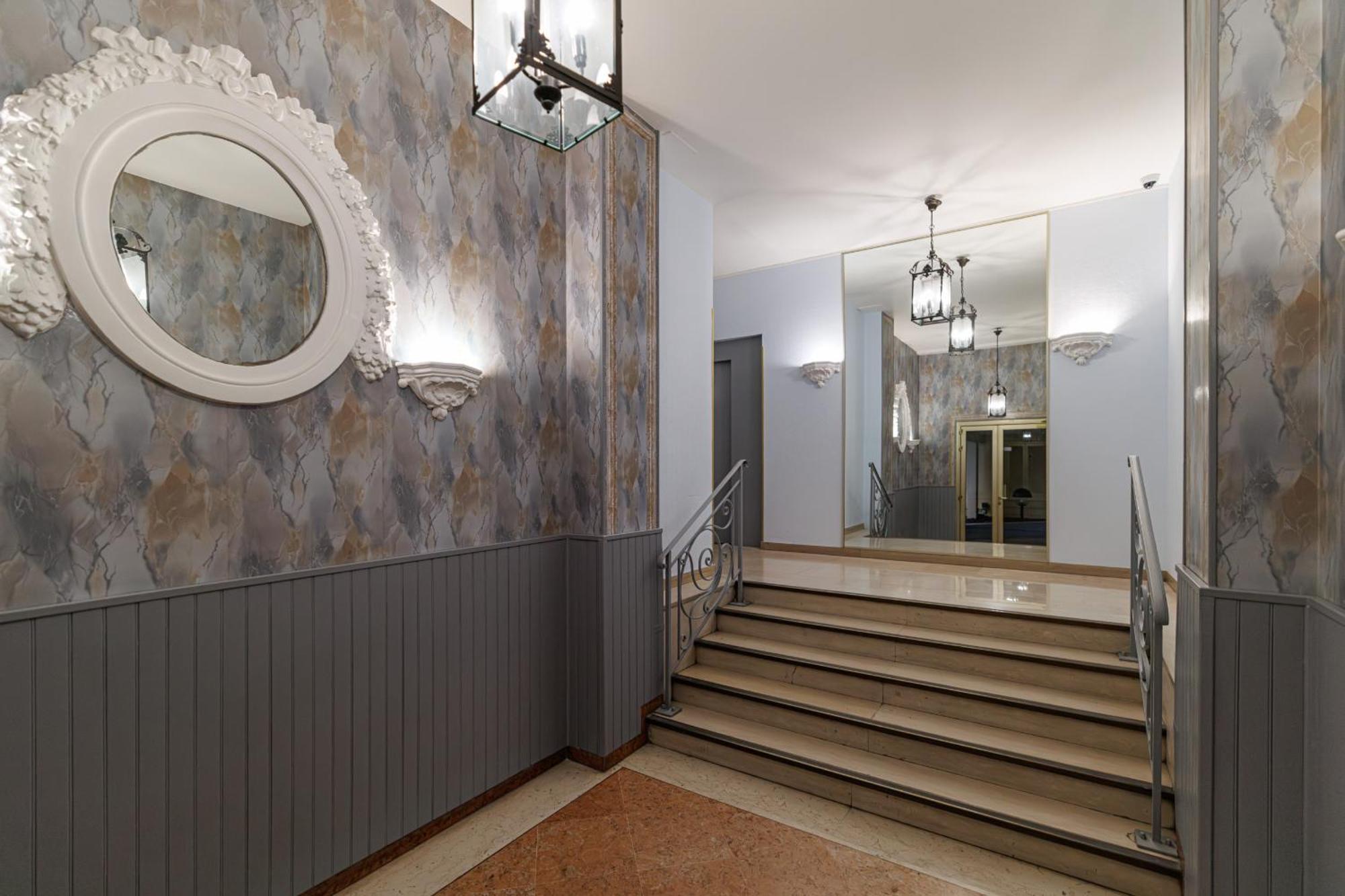 Ultra 2 Bdr - Ac & Balcony