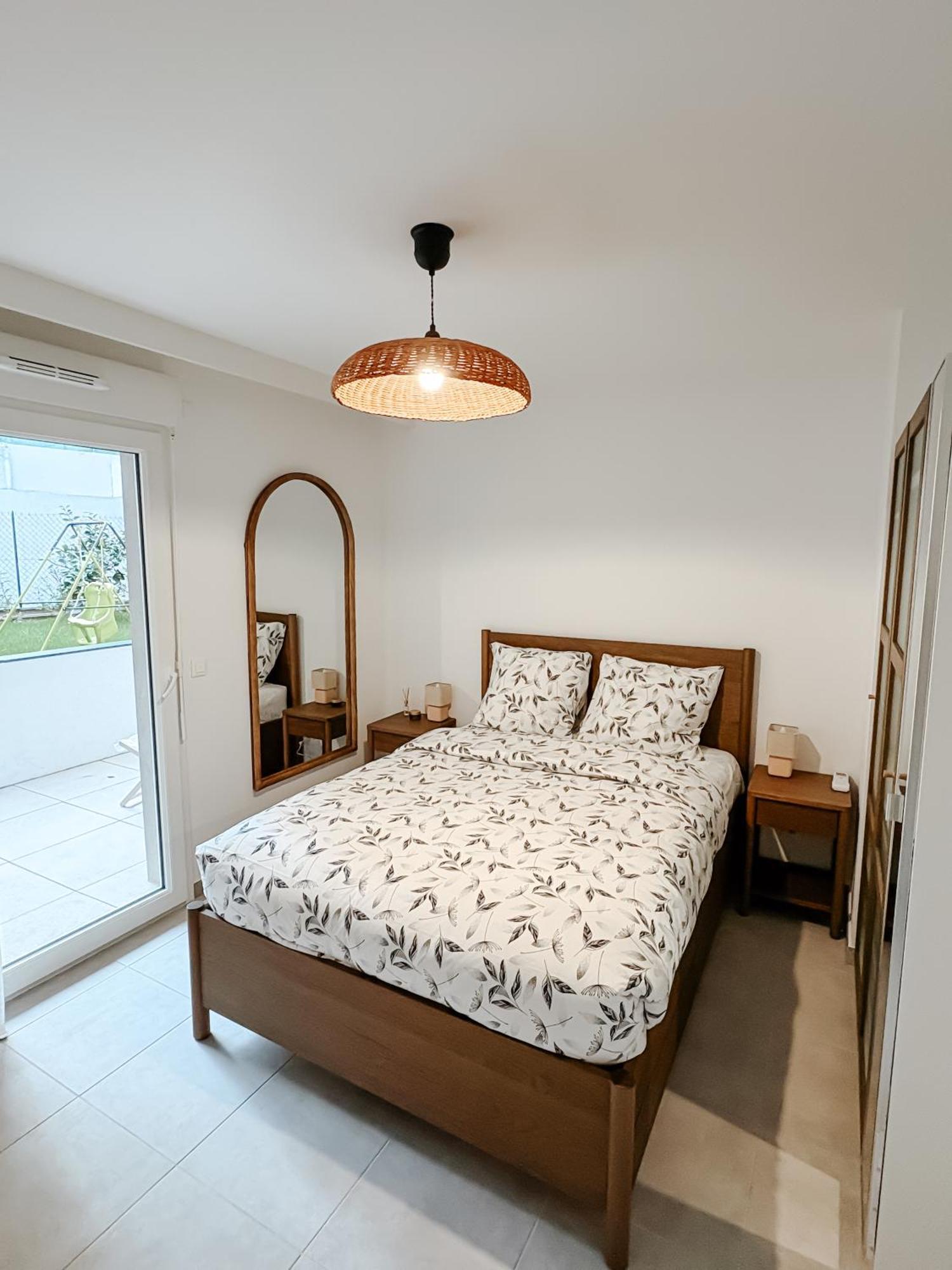 Aya - Renovated Air-conditioned Duplex With Garden * Nice