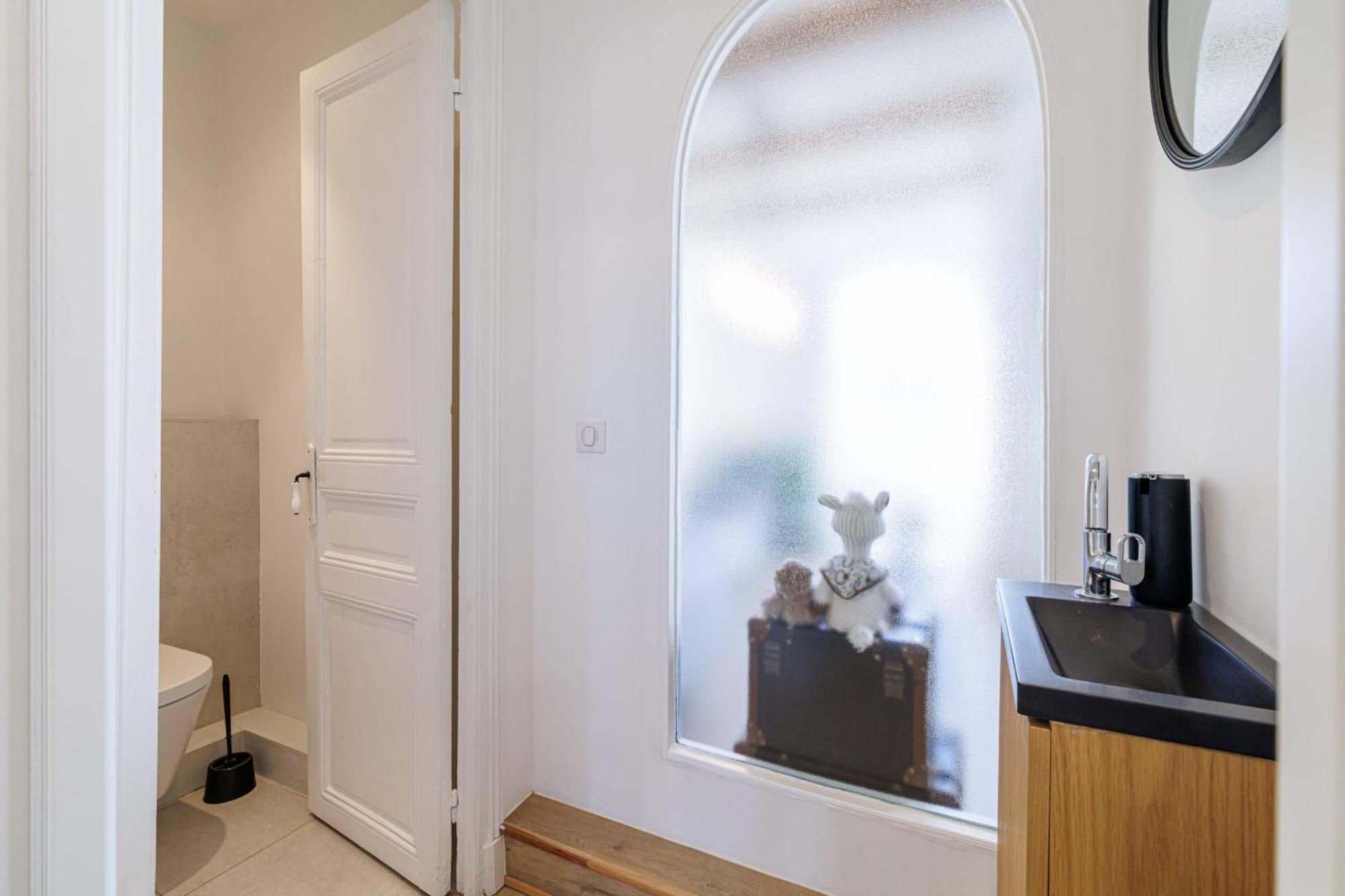 My Casa - Emmanuel - Cozy With Port View Apartment *