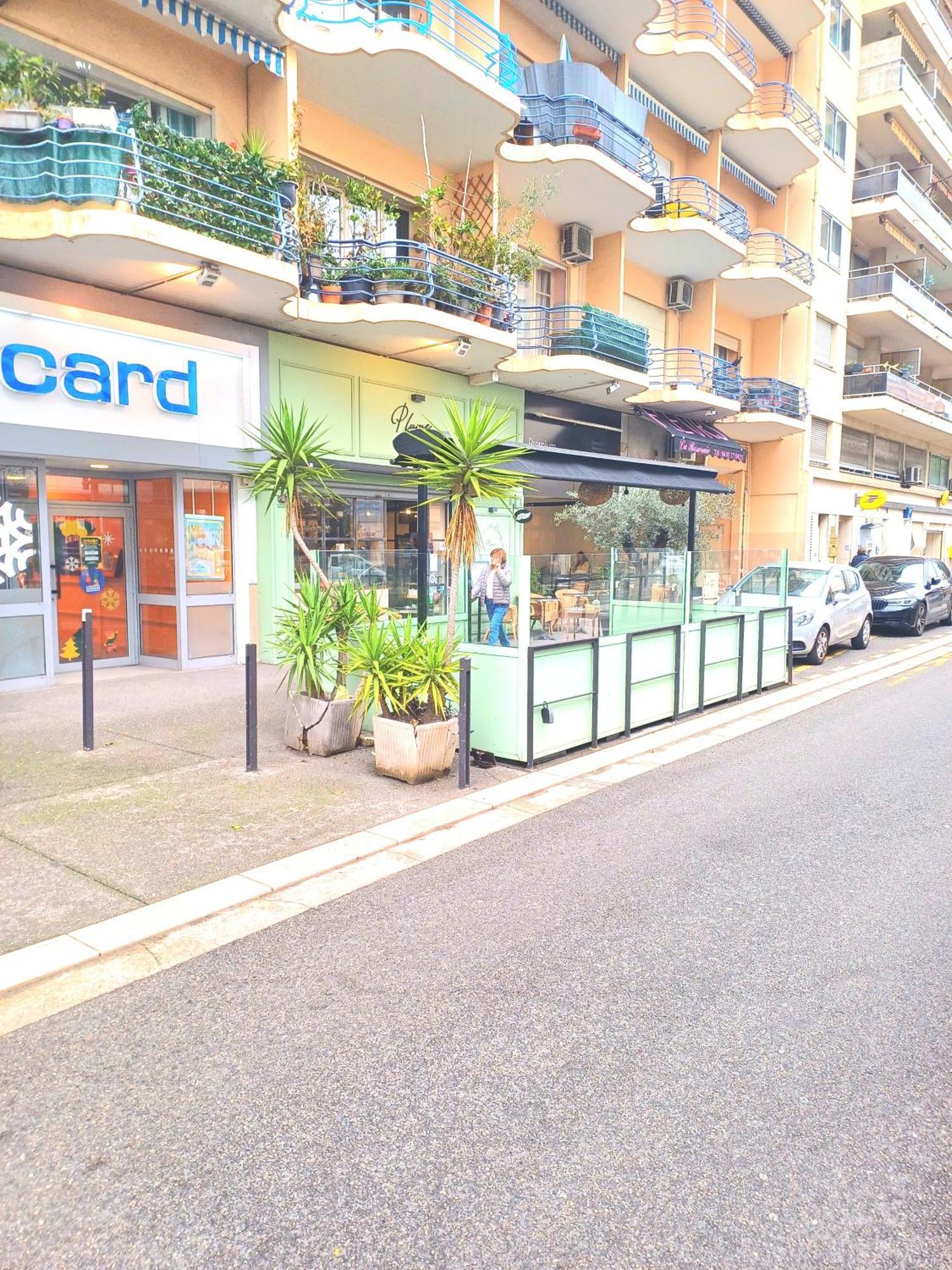 Superbe T3 Confort A Deux Pas Du Tram Et Des Plages *