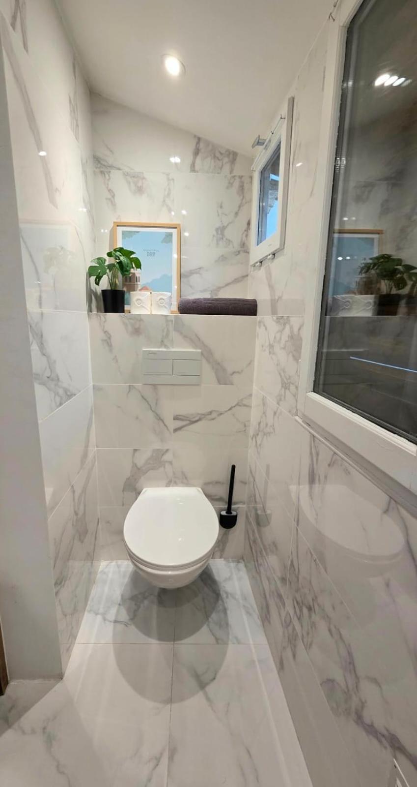 Apartment Compact & Charmant, à 2 Min De La Nice